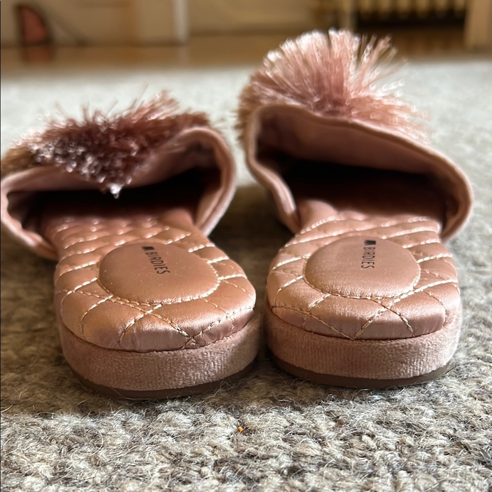 Birdies Pink Pom-pom Suede Slip Ons, size 8.5 - Picture 7 of 9